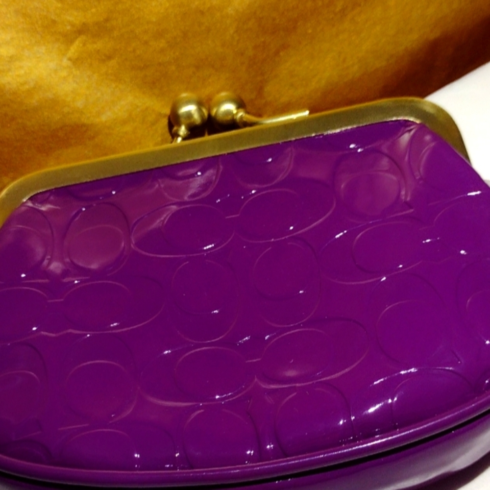 Coach Patent Leather👛 Deep Purple & Gold Hued LG 👛 Purse NWT - Picture 10 of 14